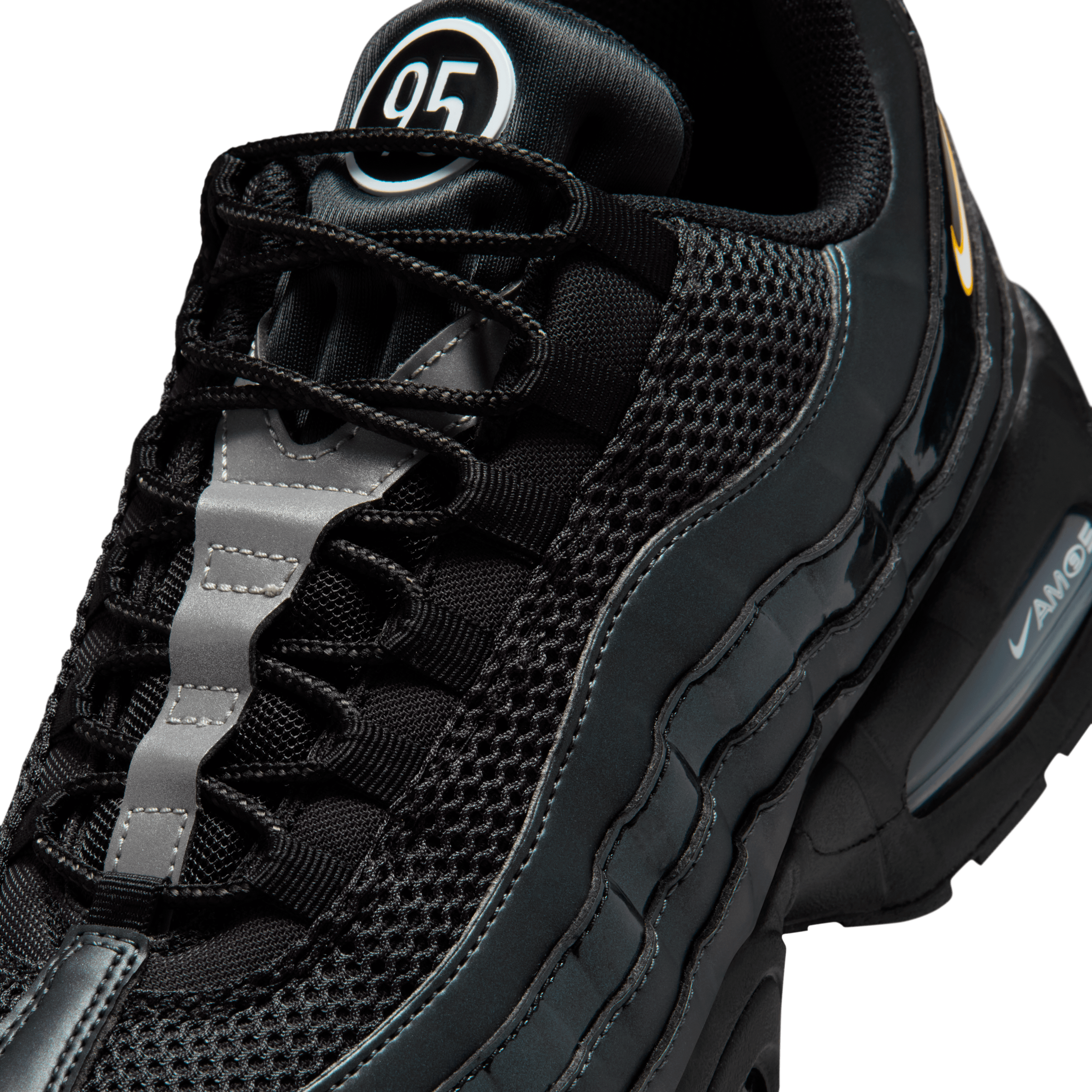 Nike Air Max 95 SE IB6830-001 28㎝ 【公式通販】