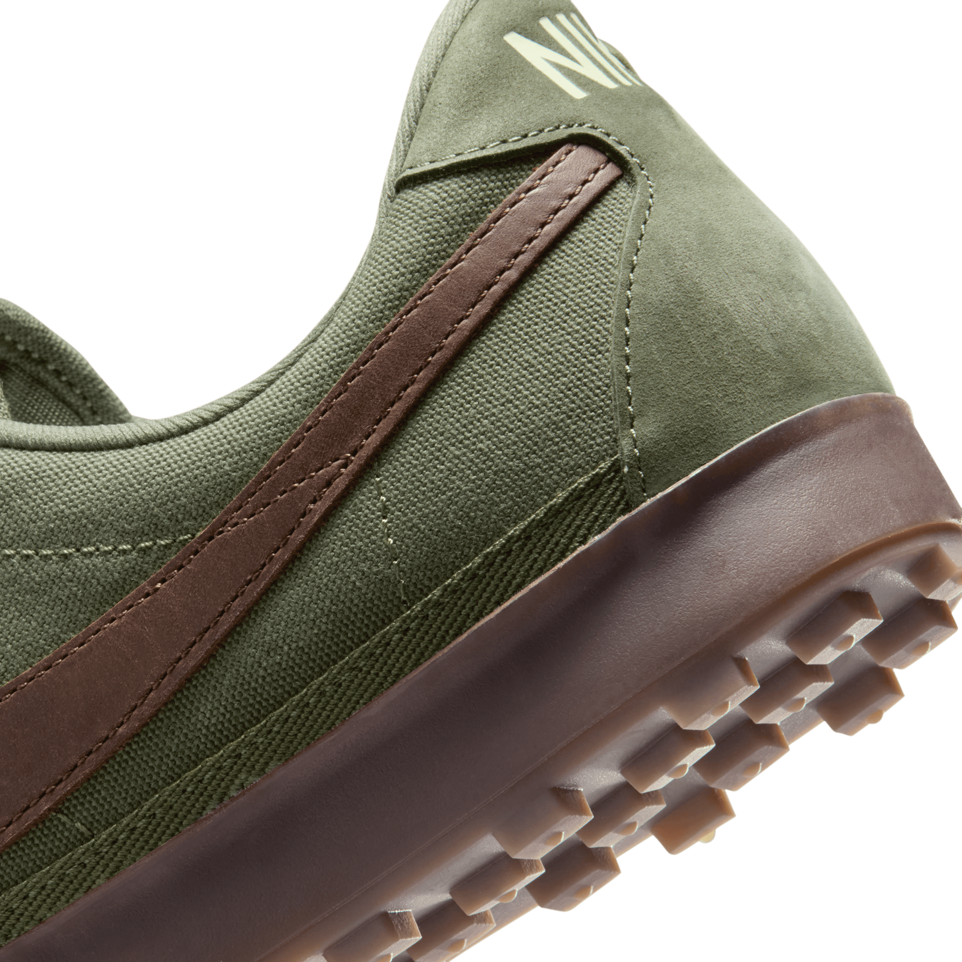 Nike Astrograbber Medium Olive Cacao Wow - IO9281-200