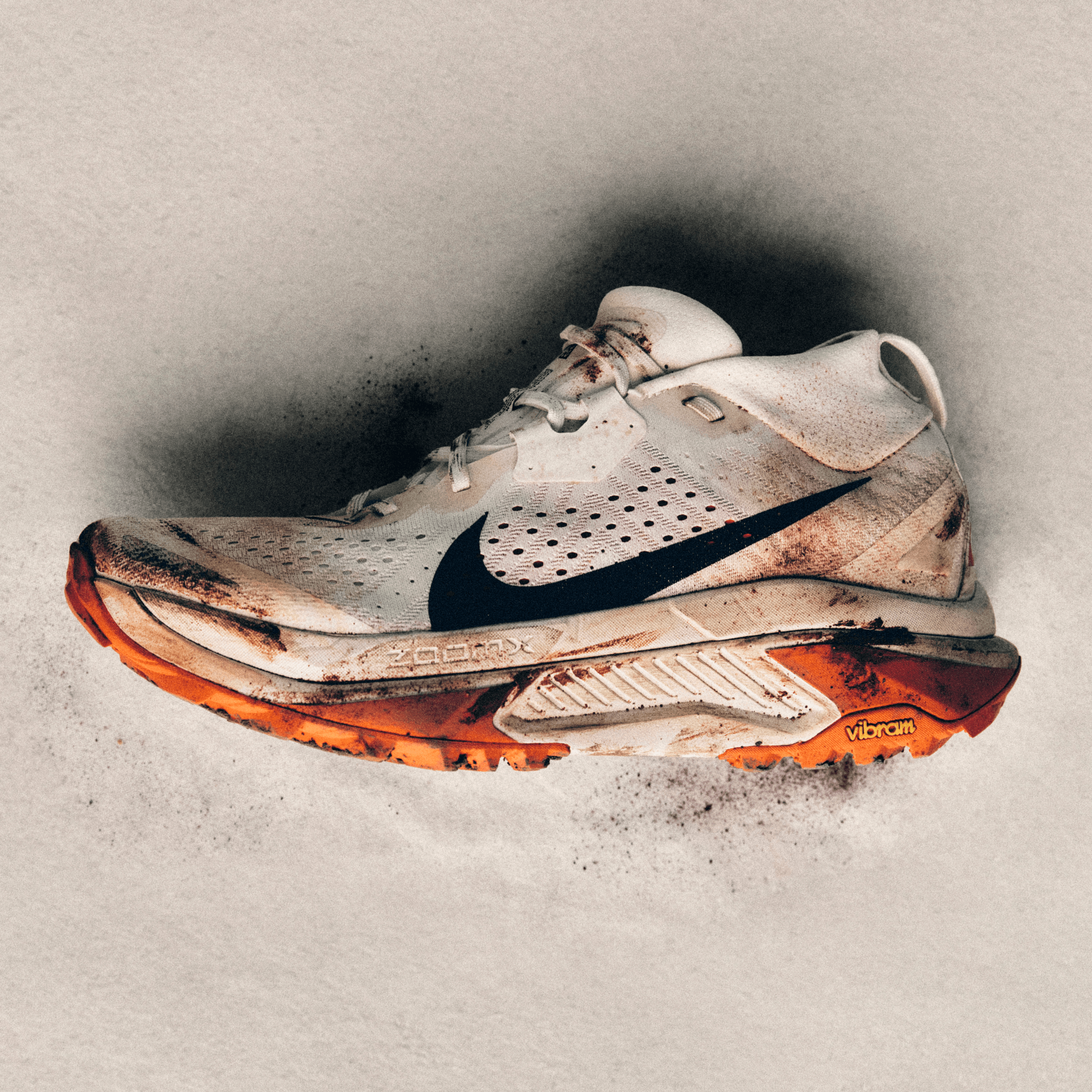 Nike ACG Zegama Summit White Phantom - HV8113-103 Raffles & Where