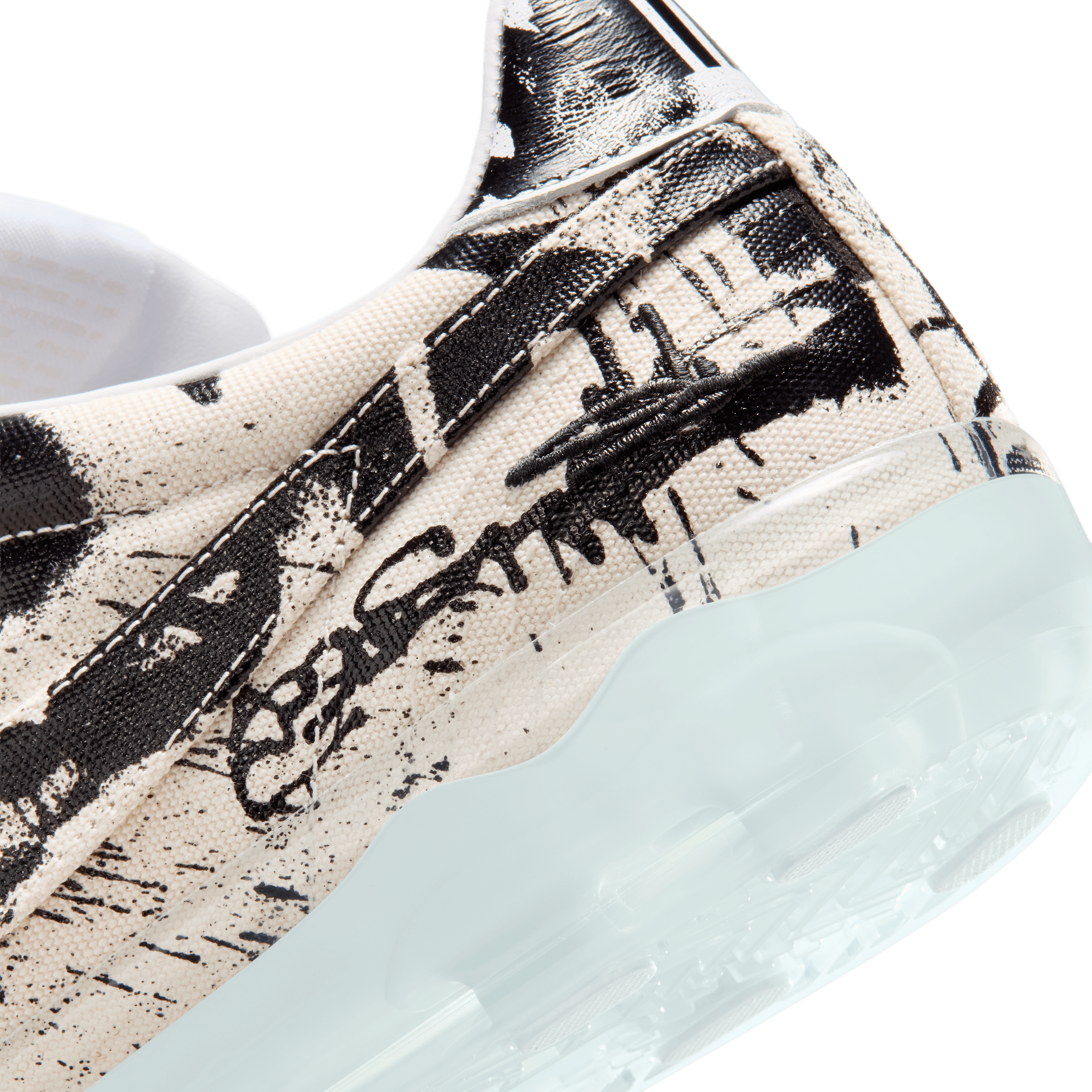 27cm Slawn × Nike Cryoshot Striker 1976 Slawn Brings His Chaotic Creativity to Nike's World Cup Cryoshot