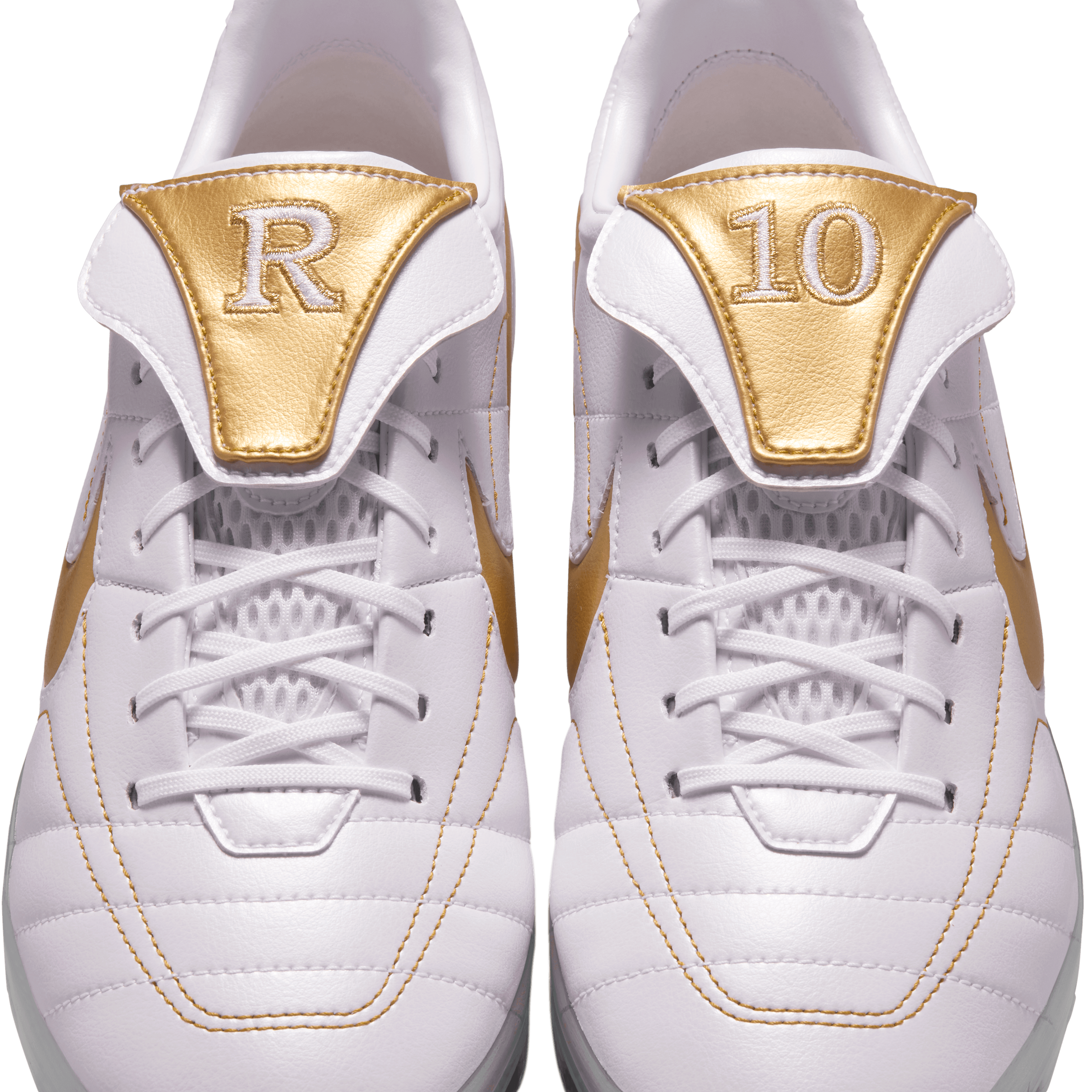 Nike is Adding Ronaldinho's Tiempo Legend R10 to the World Cup