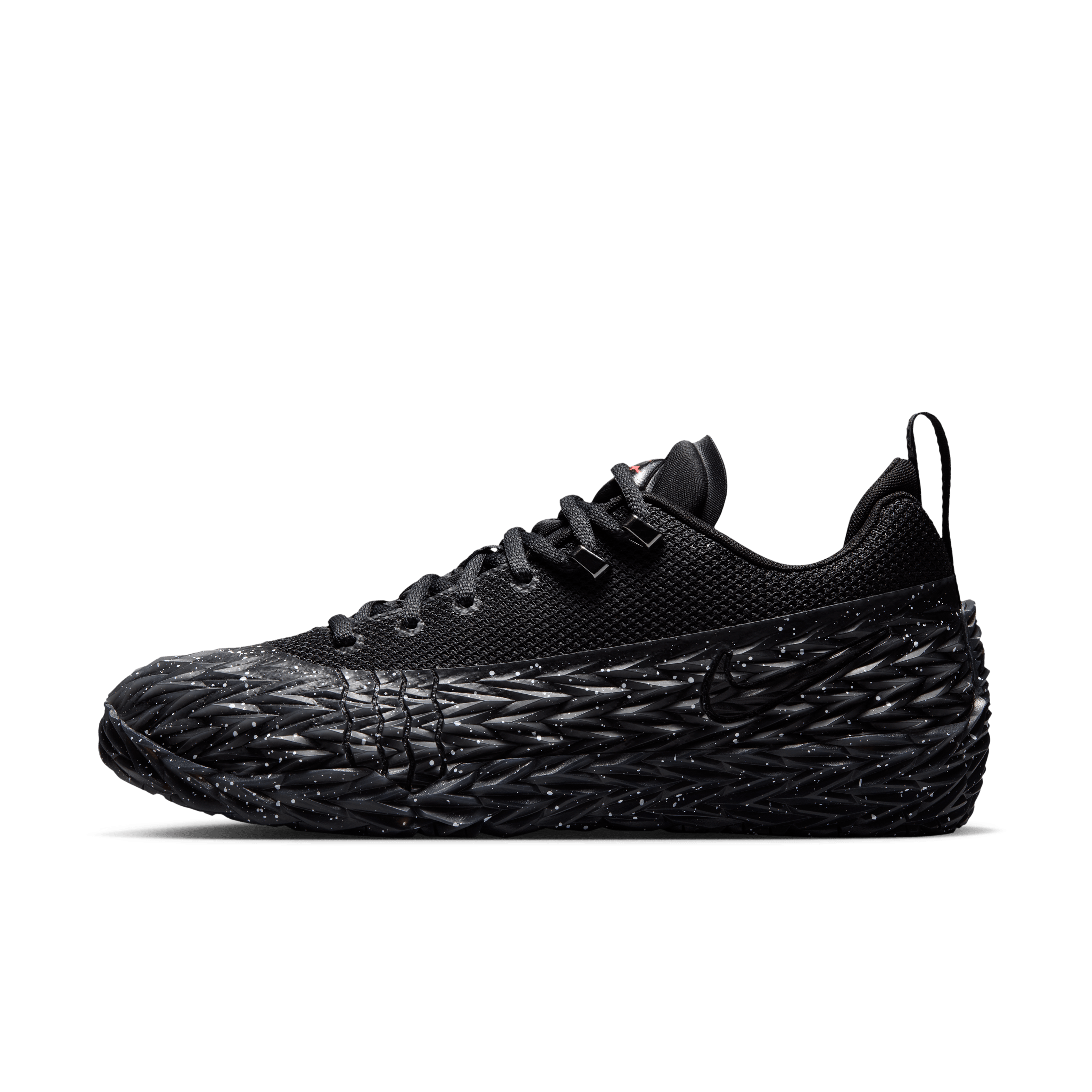 Nike's Latest ST Charge is an Overseas Exclusive in Black with