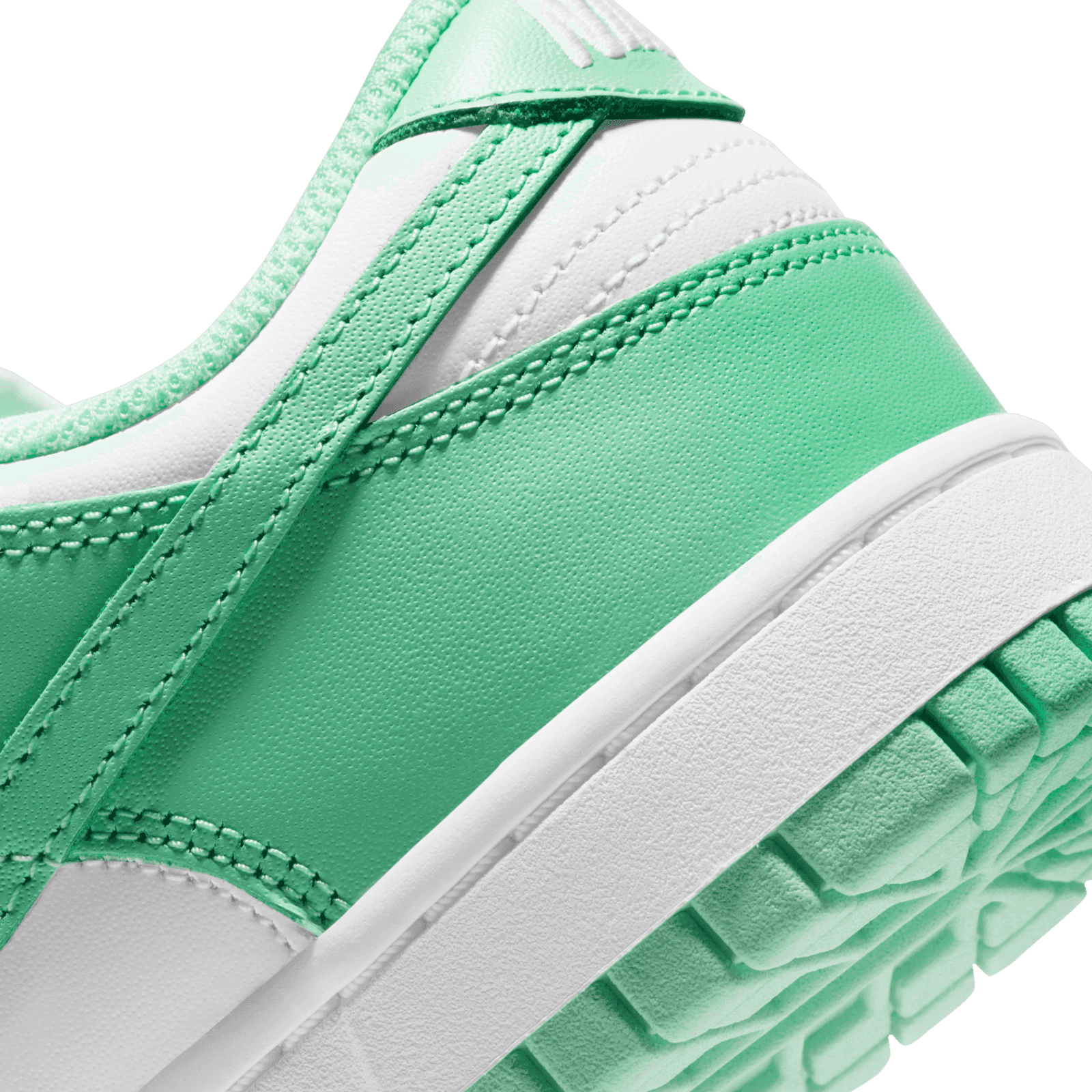 dunk green glow raffle