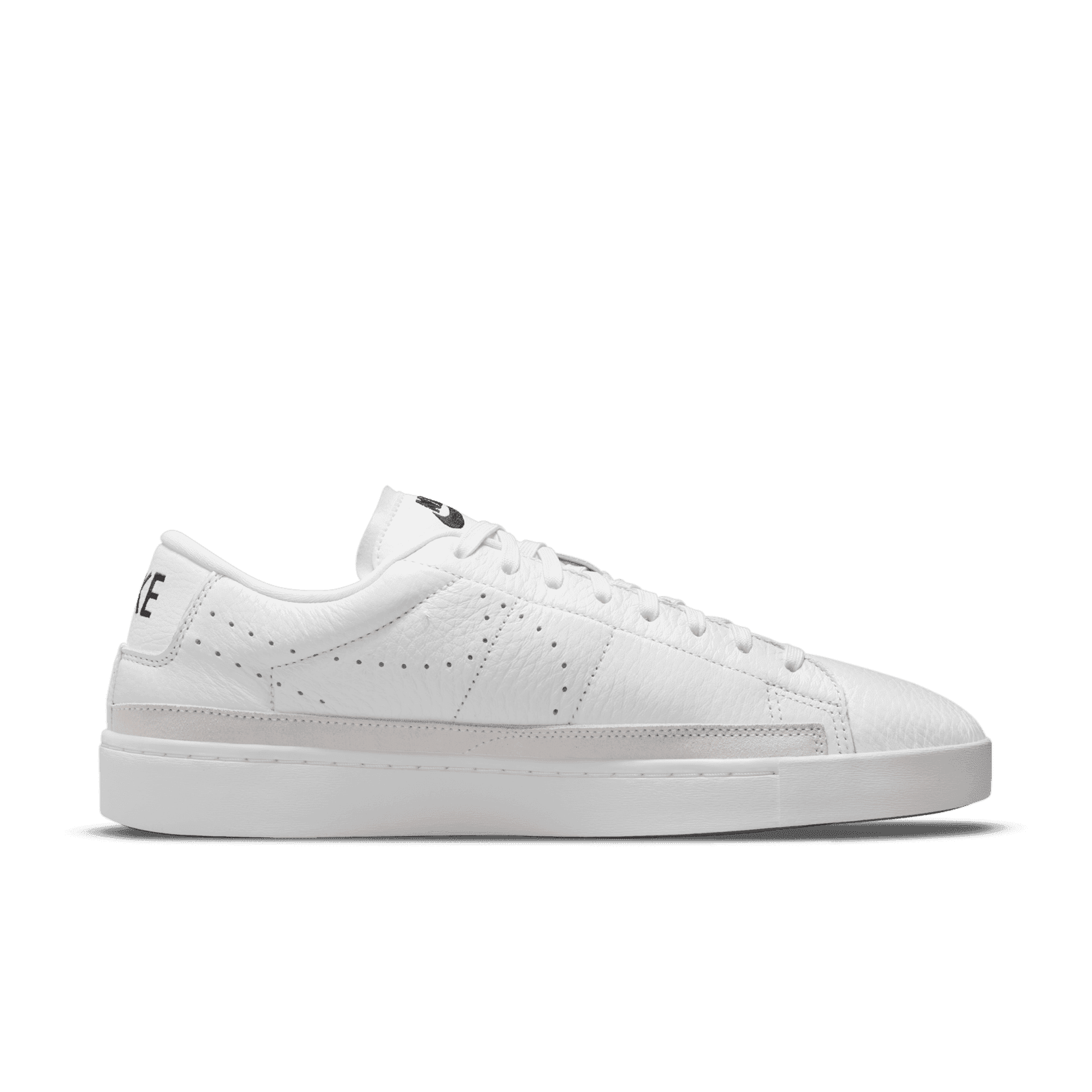 スニーカー Nike Blazer Low X White Gum Outsole DA2045-100 Nike Blazer Low X White Gum Outsole - DA2045-100 Release Info