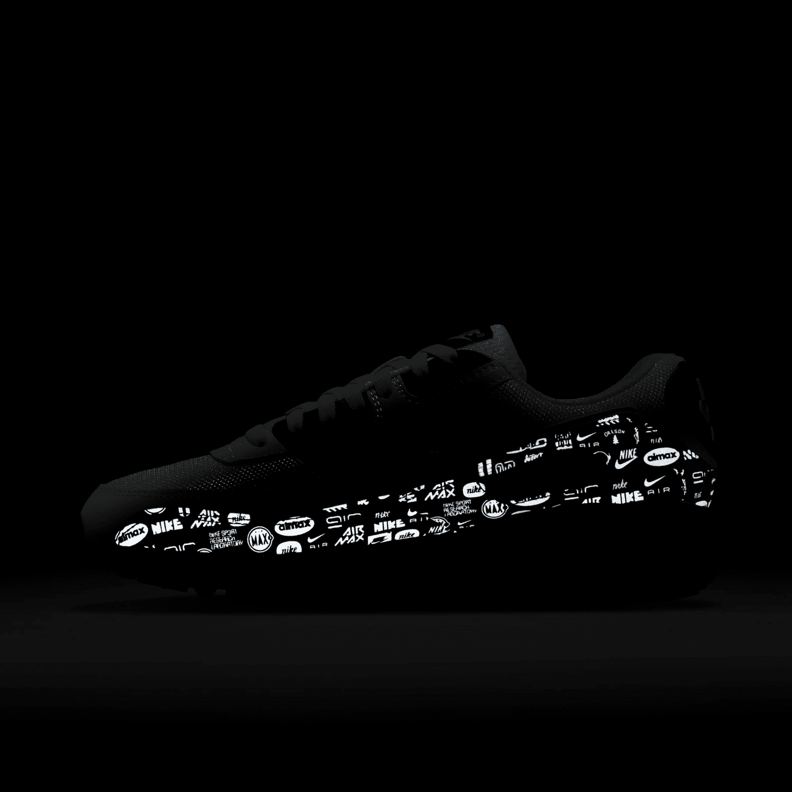 air max 90 all over logo