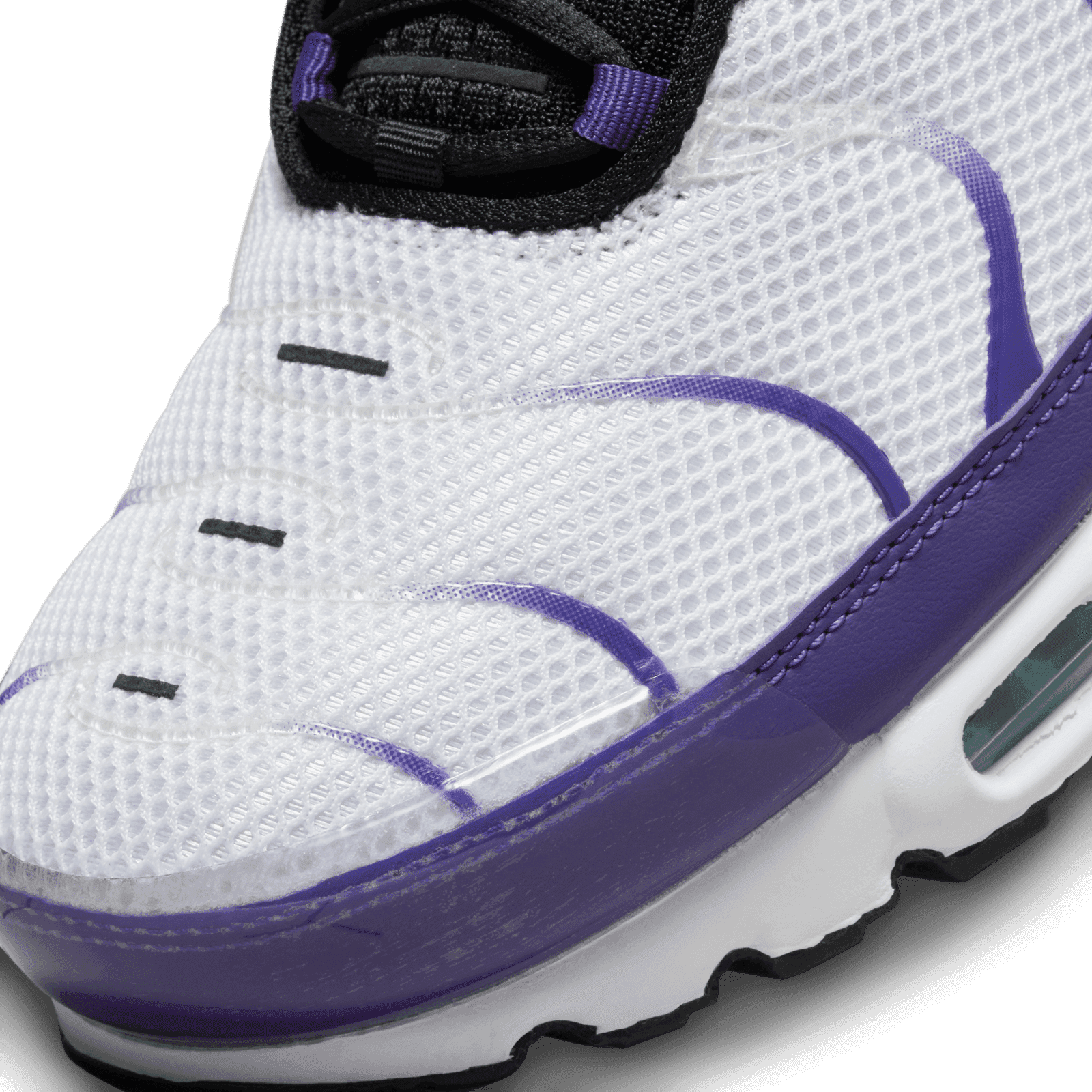 NIKE★AIR MAX PLUS★WHITE/BLACK/GRAPE ICE/NEW EMERALD Nike Air Max Plus “Grape” (White/Grape Ice/New Emerald/Black