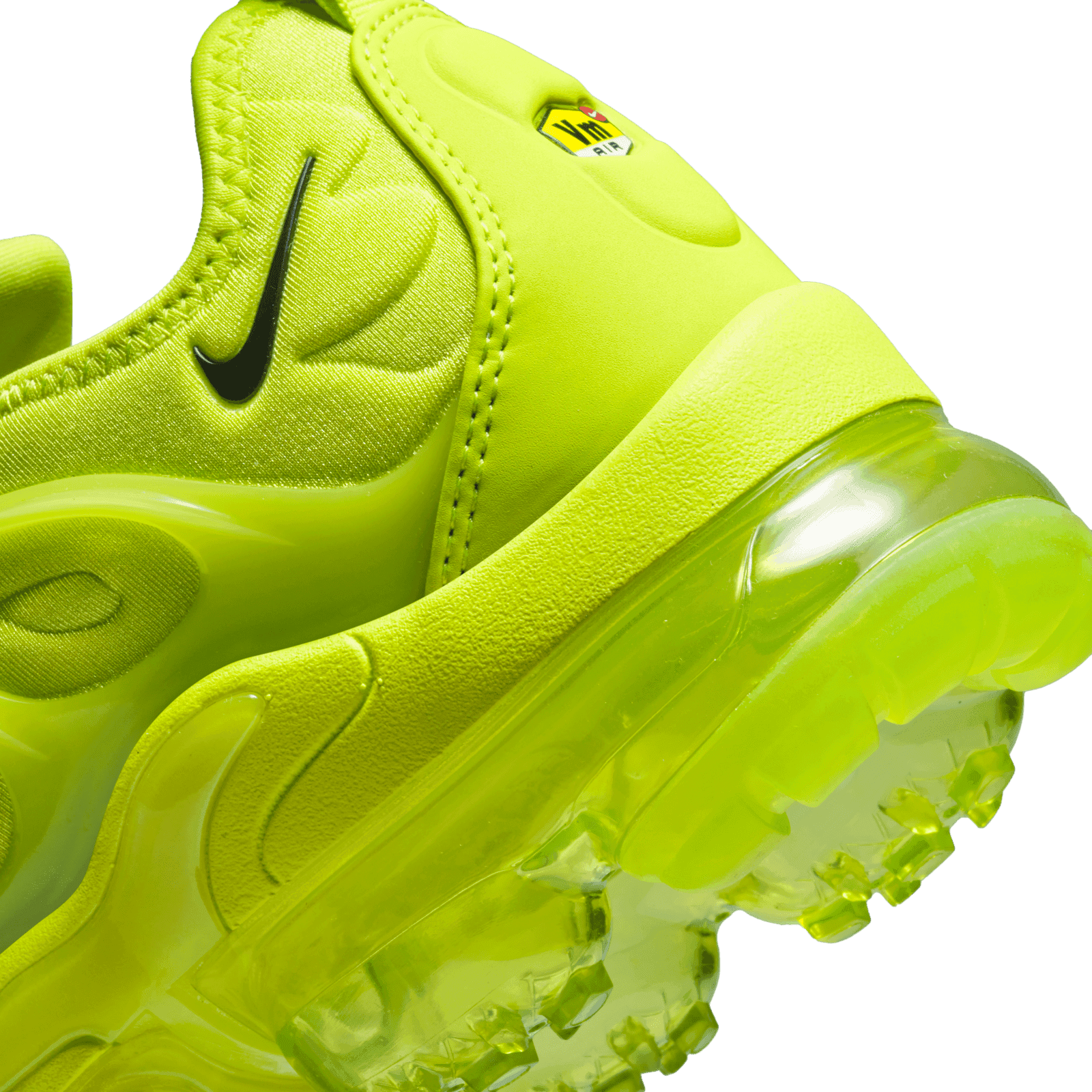 vapormax plus tennis ball