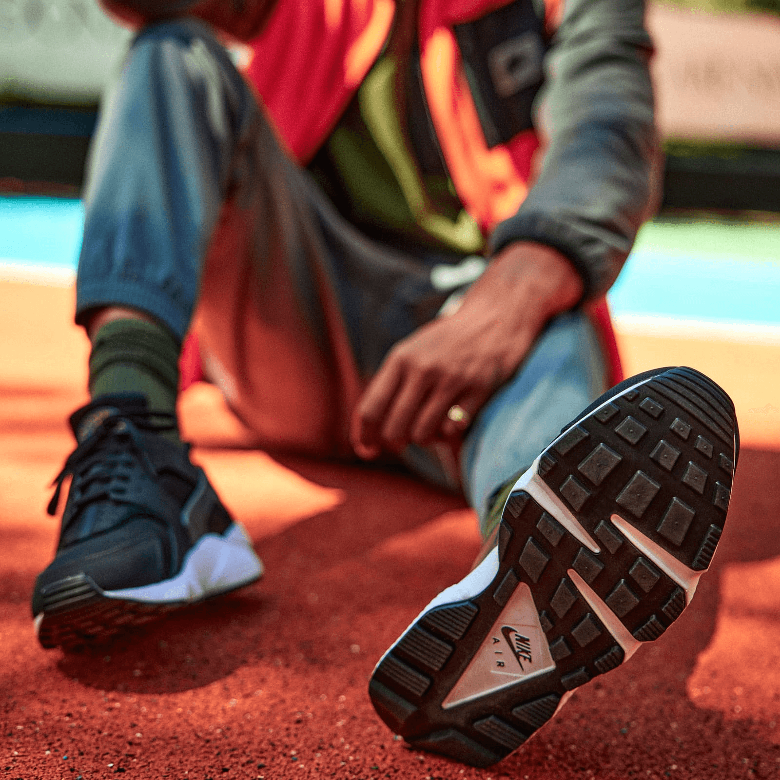 nike air huarache gripp on feet