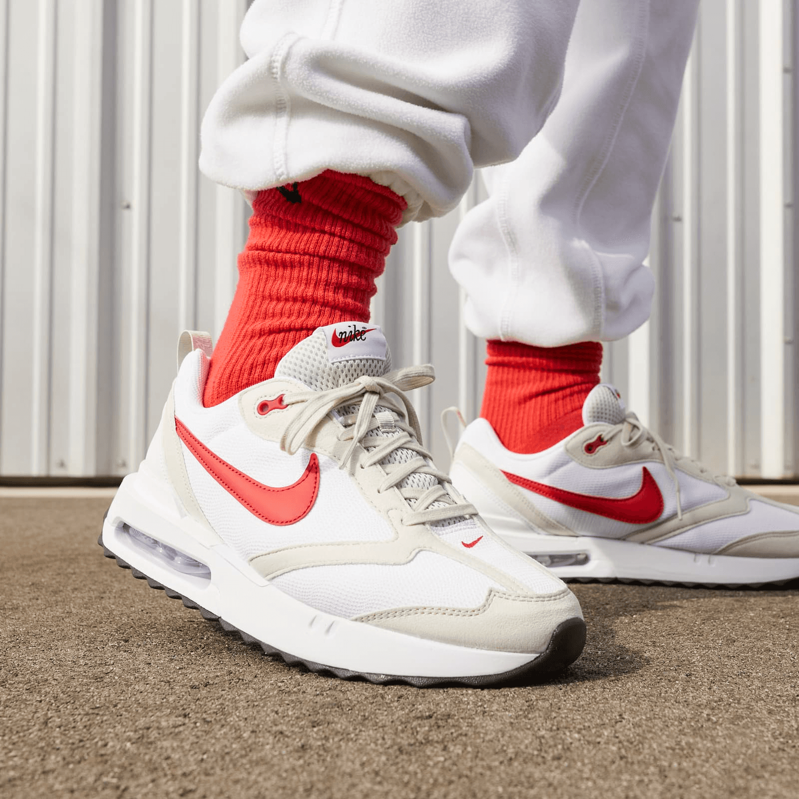 Nike Air Max Dawn Light Bone University Red - DQ3991-100