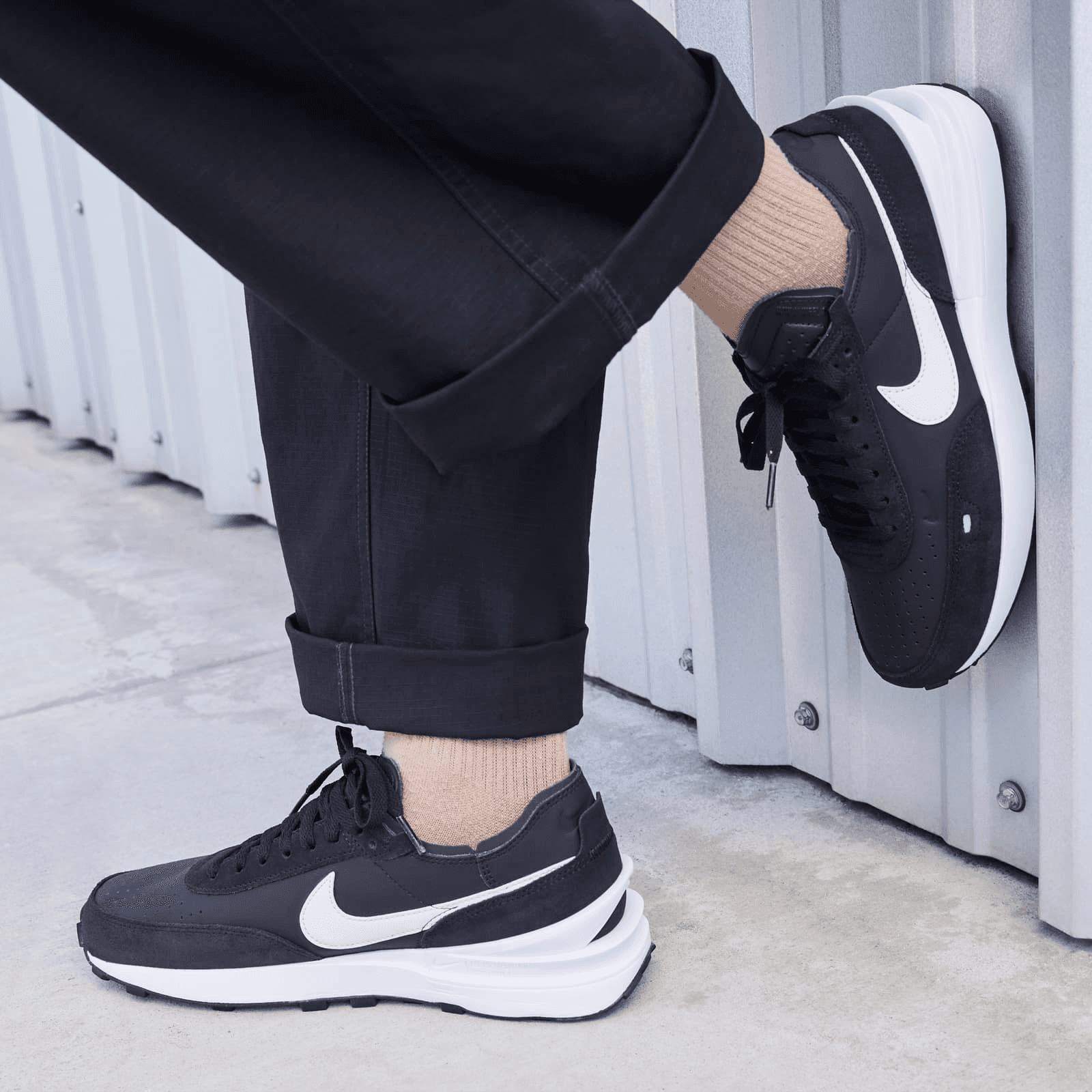 Nike Waffle One Men\'s Size 8 Black White Leather Athletic Shoes DX9428-001 Shoes Nike Waffle One Leather - Top4Running.com main image 3