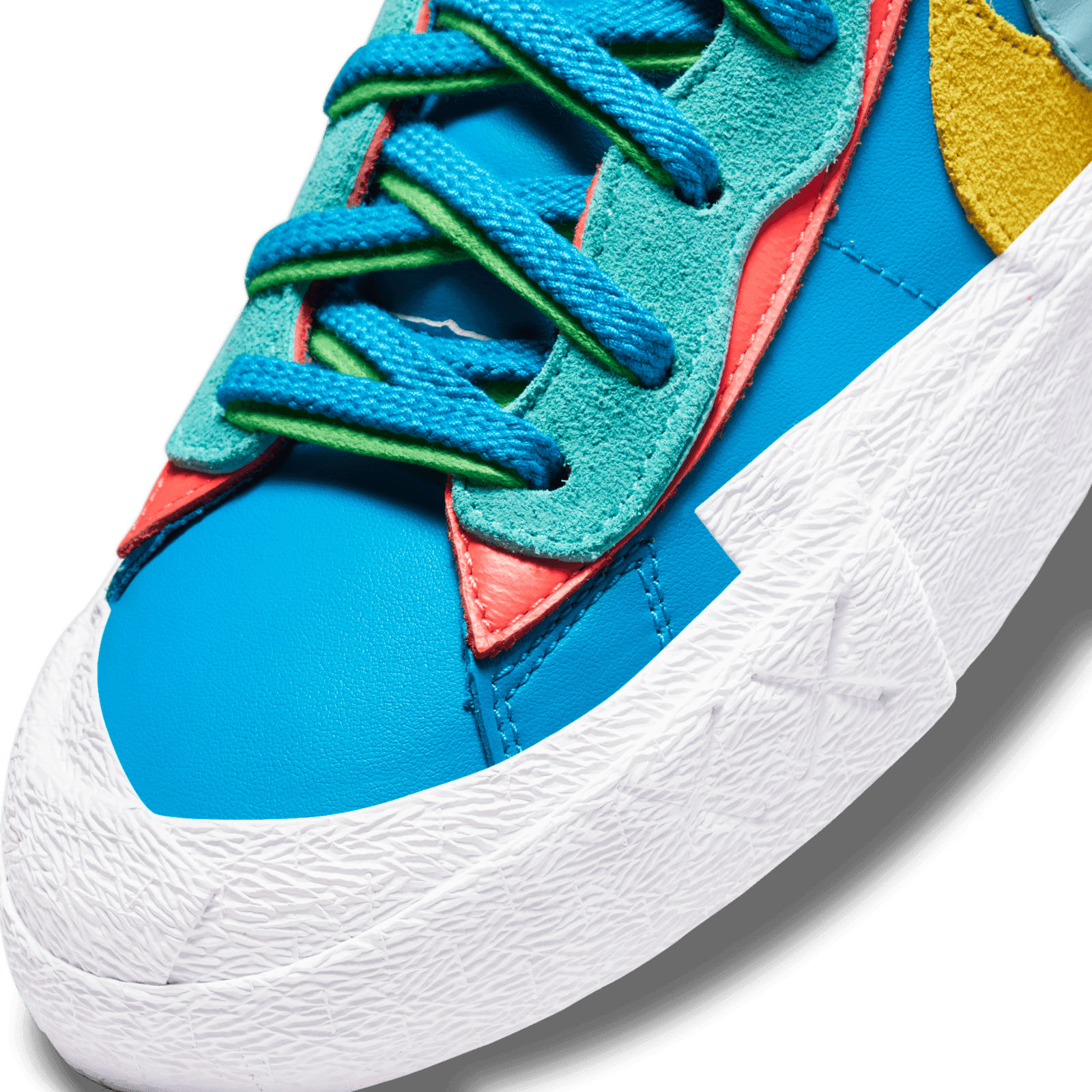 Nike Blazer Low sacai KAWS Neptune Blue - DM7901-400