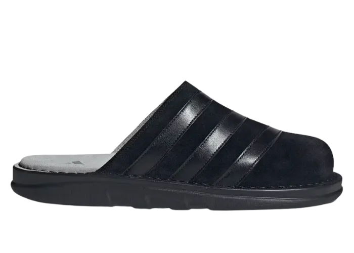 The Taqwa Bint Ali x adidas Adistar Pose Iron Metallic The Taqwa Bint Ali x adidas Adistar Pose Iron Metallic