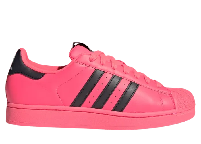 Jeremy Scott Adds Wings to His adidas Superstar 82 Skate