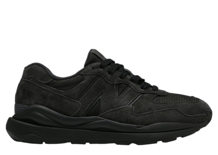 New Balance 57/40 Gore-Tex Triple Black - M5740GPM Raffles and