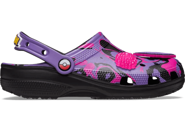 The atmos x ONE PIECE x Crocs Classic Clog Releases April 2025 The atmos x ONE PIECE x Crocs Classic Clog Releases April 2025