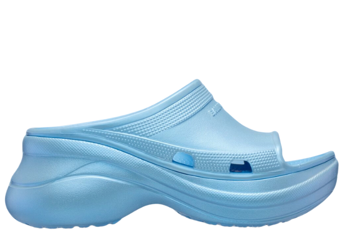 Crocs pool clearance
