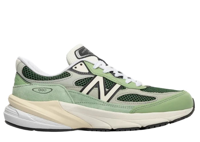 The New Balance 992 Made in USA Grey is Available Now The New Balance 992 Made in USA Grey is Available Now