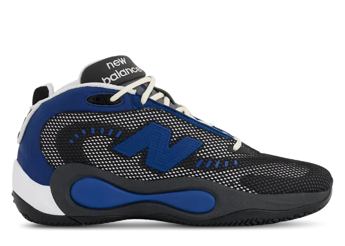 New Balance P400 Black バスケットボールシューズ The P400 is New Balance's Latest Performance Basketball Silhouette