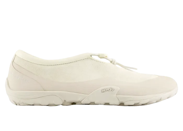 New Balance Tokyo Design Studio MT10T Cream
