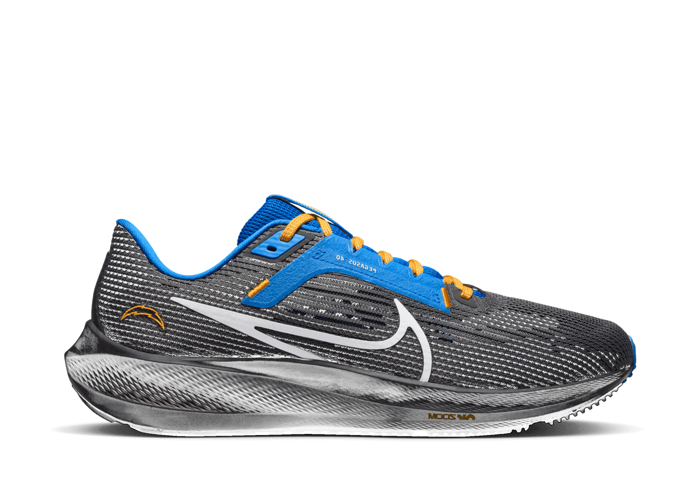 nike-nfl-x-air-zoom-pegasus-40