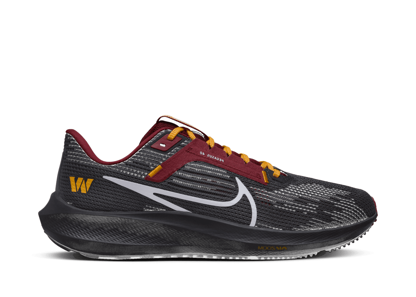 nike-nfl-x-air-zoom-pegasus-40