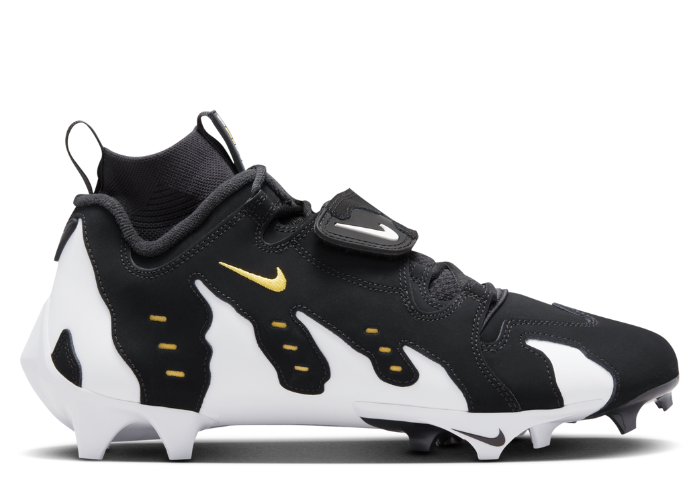 Soccer cleats release dates hotsell