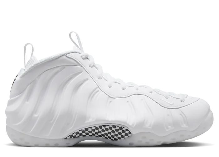 Nike Air Foamposite One Triple White