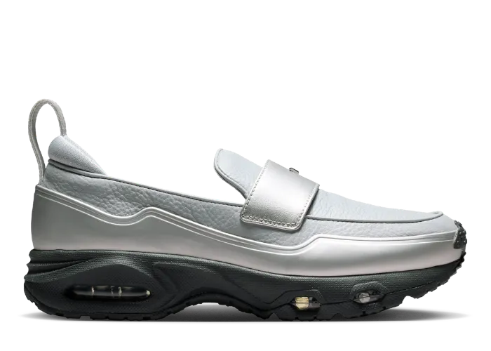 Nike's Sneaker Loafer Air Max Phenomena is Office-Ready in