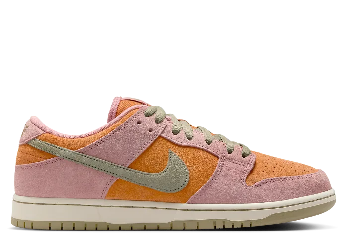 Nike SB Dunk Low Red Stardust